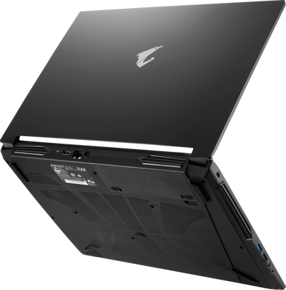AORUS 5 SB-7US1130SH                                          